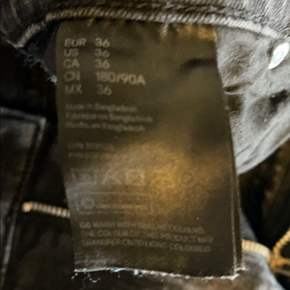 Jeans - Picture 4 of 4